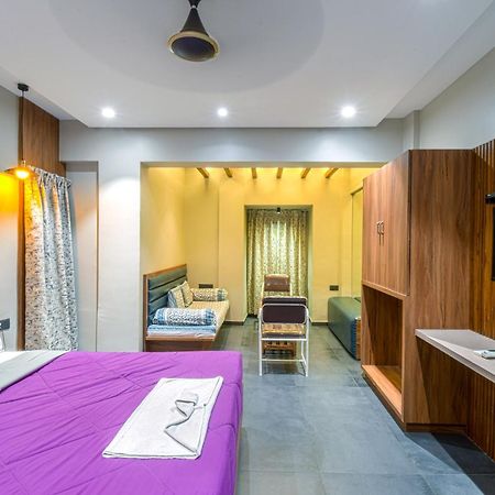 Hotel Vrindavan Deluxe Kolhapur Luaran gambar