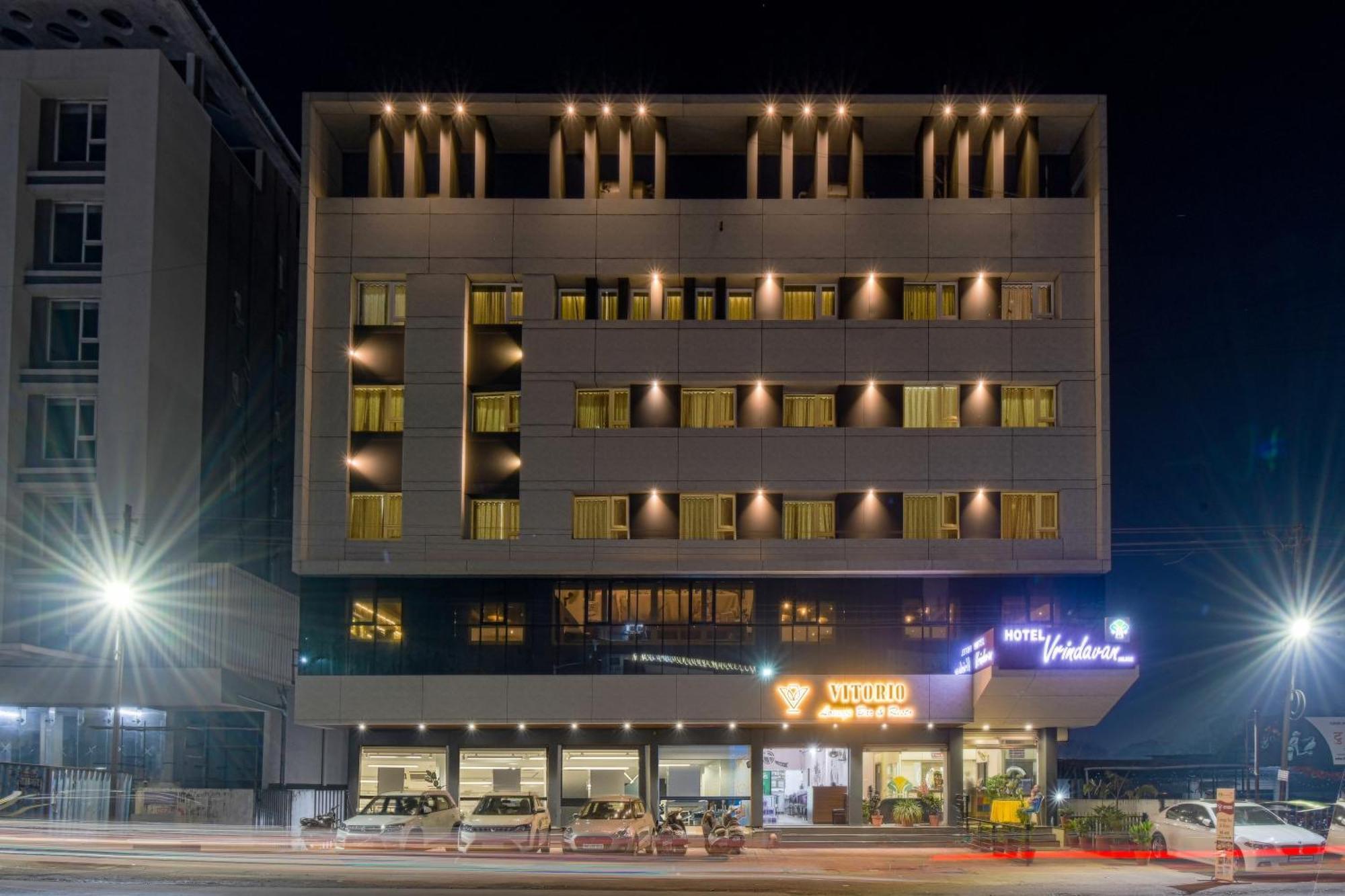 Hotel Vrindavan Deluxe Kolhapur Luaran gambar