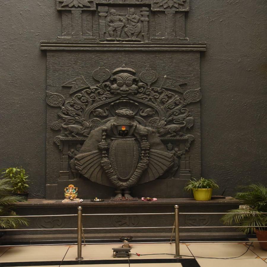 Hotel Vrindavan Deluxe Kolhapur Luaran gambar